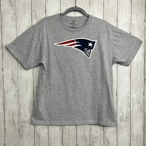 Fanatics New England Patriots Football Gray Short Sleeve Crew Neck Tee T-Shirt